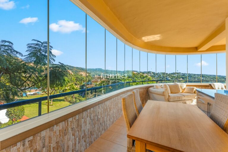 28d78fca51bc10de57eca74b88bf2cd0 - 12