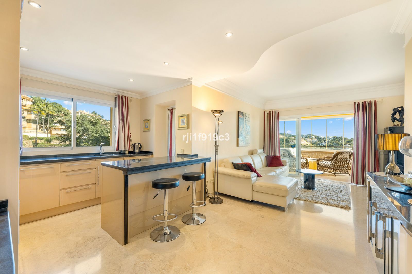 28d78fca51bc10de57eca74b88bf2cd0 - 3