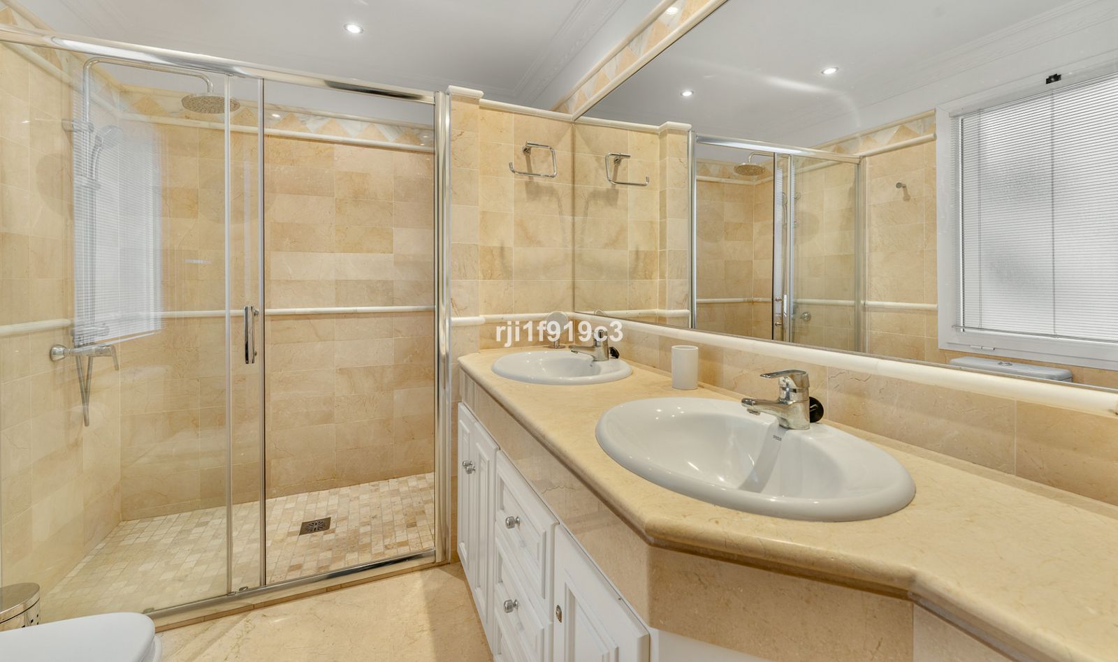 28d78fca51bc10de57eca74b88bf2cd0 - 9