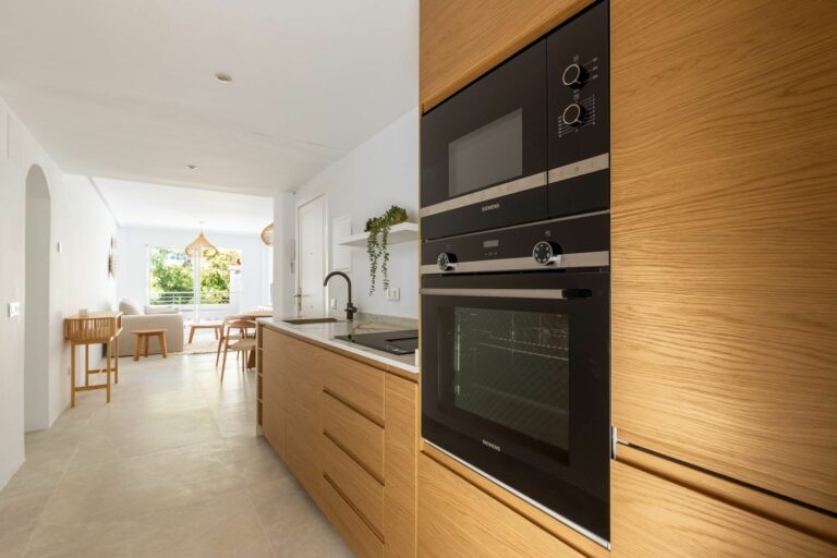 28e78ac2e3cfae7458d8e52eb0862f8f - 10