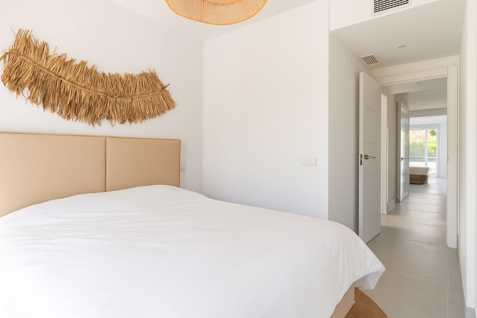 28e78ac2e3cfae7458d8e52eb0862f8f - 13