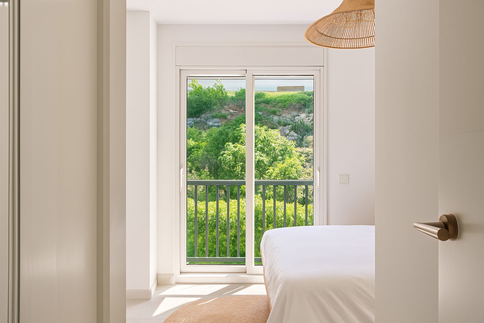 28e78ac2e3cfae7458d8e52eb0862f8f - 14