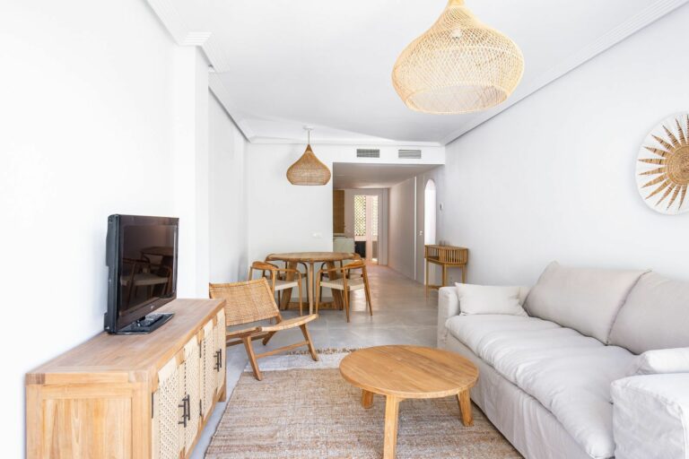 28e78ac2e3cfae7458d8e52eb0862f8f - 6