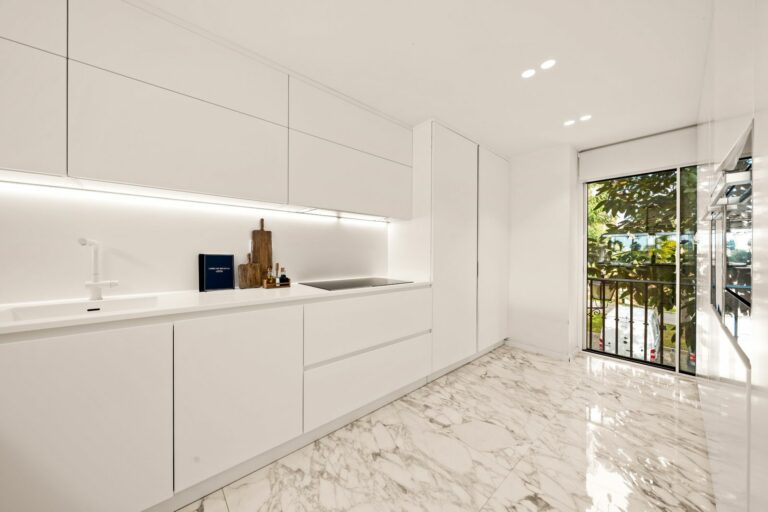 2c34936c3435110a5b105e37c4beb3f1 - 12