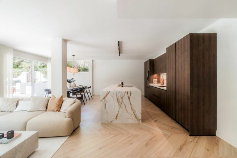 2ecffcd05a0d669b2434f71e54e784af - 3