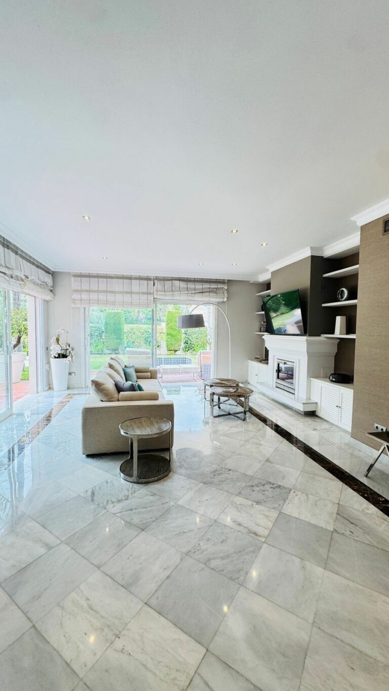 3119dd67df41d67b6d80c714c33e7a2d - 14