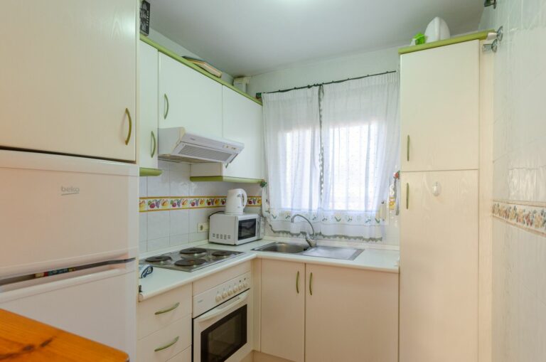 319dc34d33116f4348146836439341a6 - 10