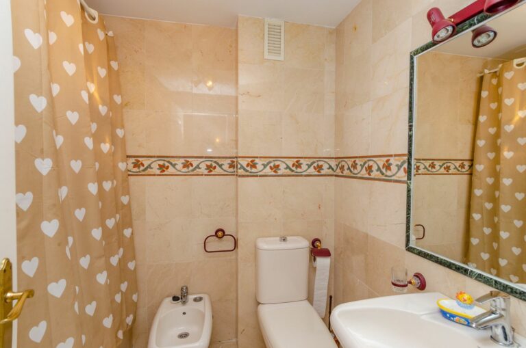 319dc34d33116f4348146836439341a6 - 13