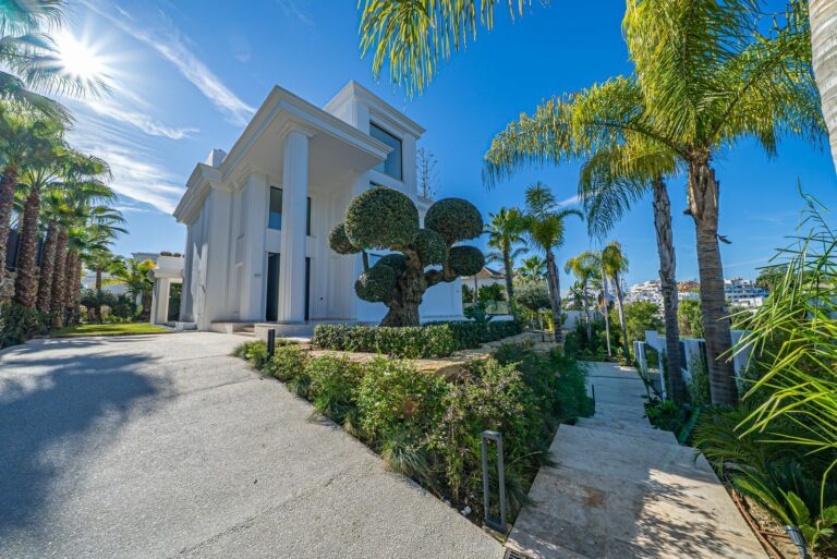 3446728e2137e177ad0be03d8c6013e4 - 4