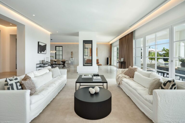 35ad78476ba35c5c7198f3bff56ca27a - 2