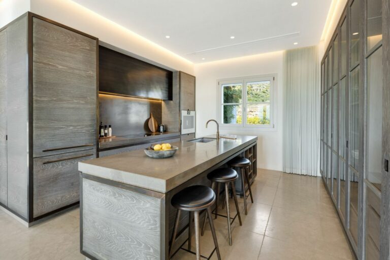 35ad78476ba35c5c7198f3bff56ca27a - 4