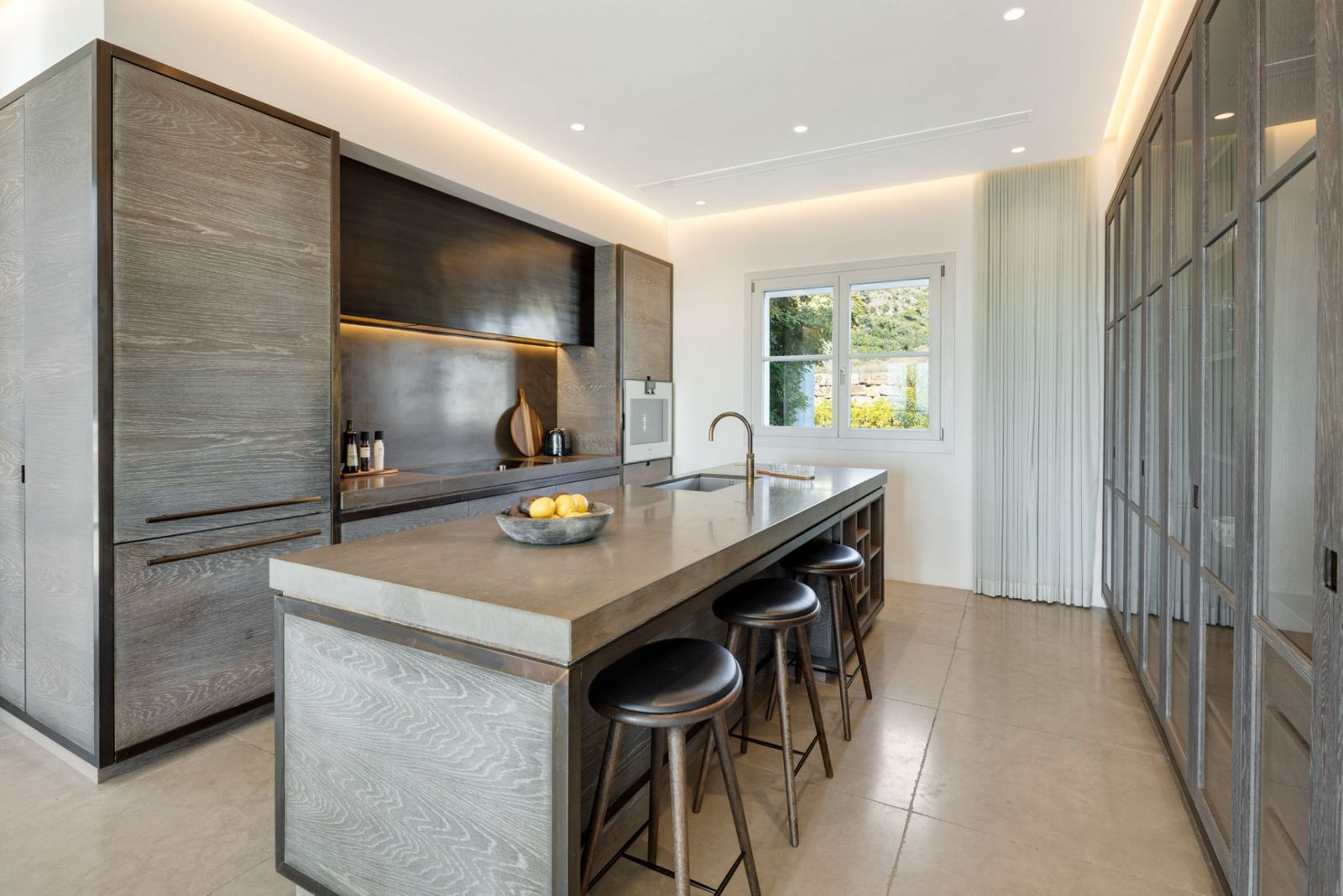 35ad78476ba35c5c7198f3bff56ca27a - 4