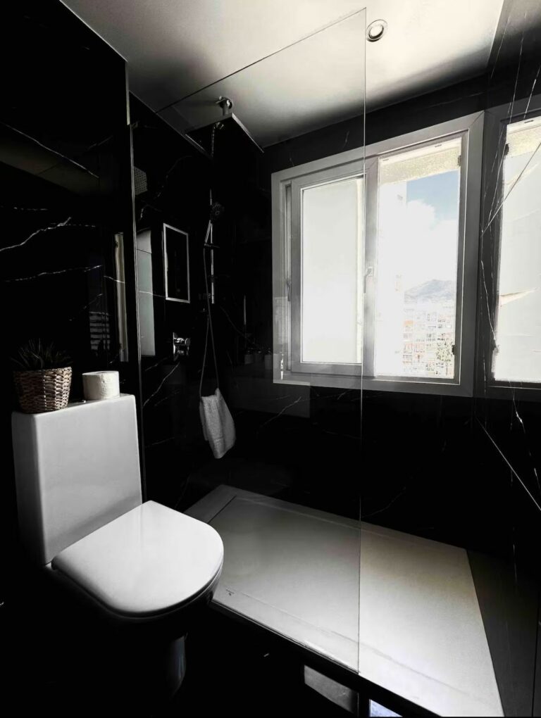 38fe92c1b62fe6c1a9d5fb12a3735329 - 15