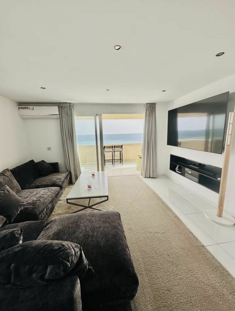 38fe92c1b62fe6c1a9d5fb12a3735329 - 5