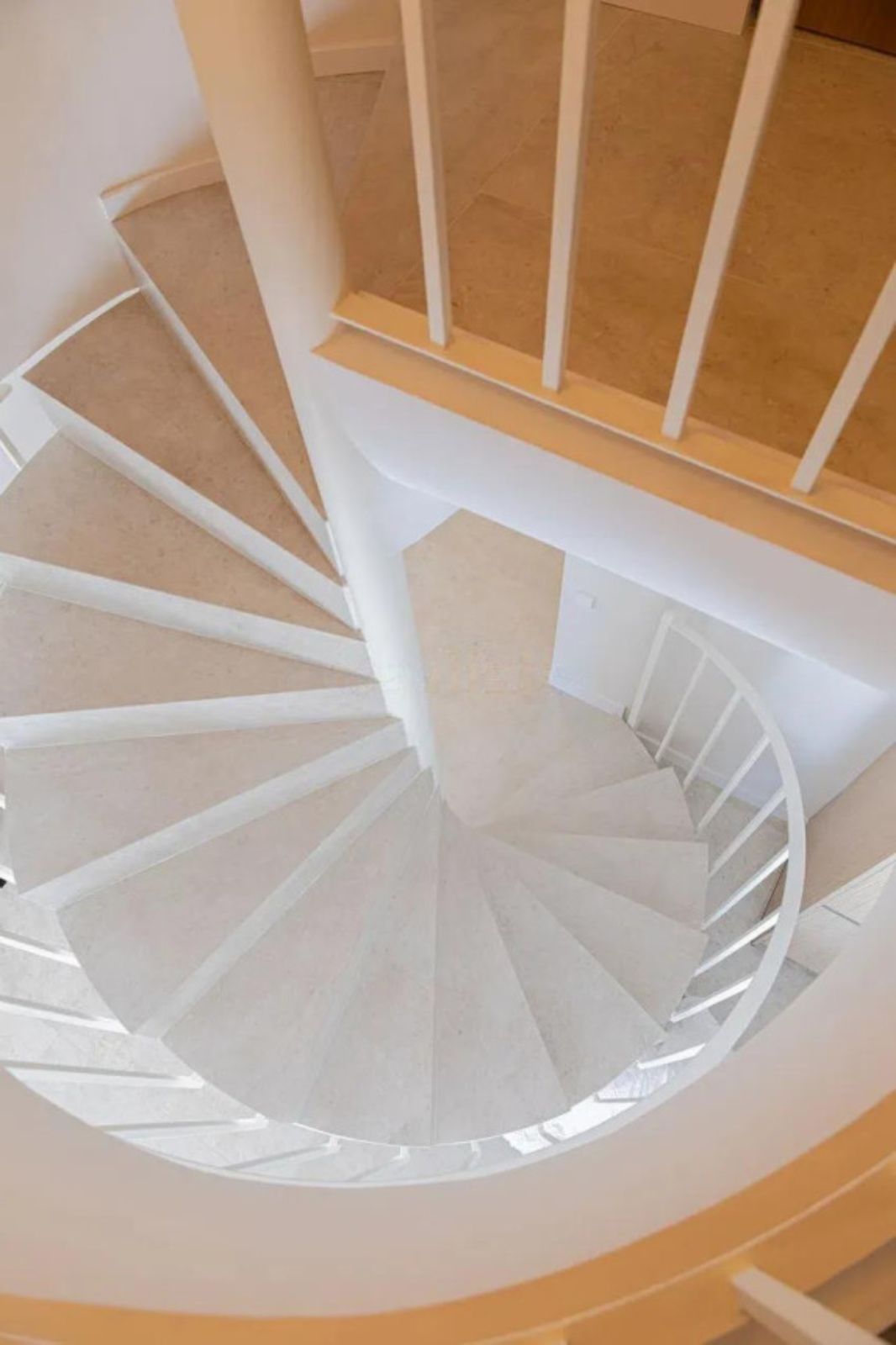 39efd4fea4d111e39688cd804452f7ac - 12