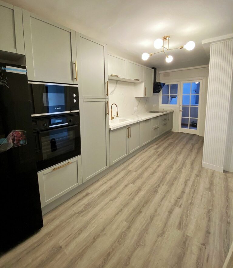 39f9328f5068856148c6300b8577b9cf - 12