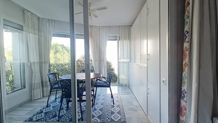 3a00ad26c32d00ee59da4c3fa9ab0120 - 12