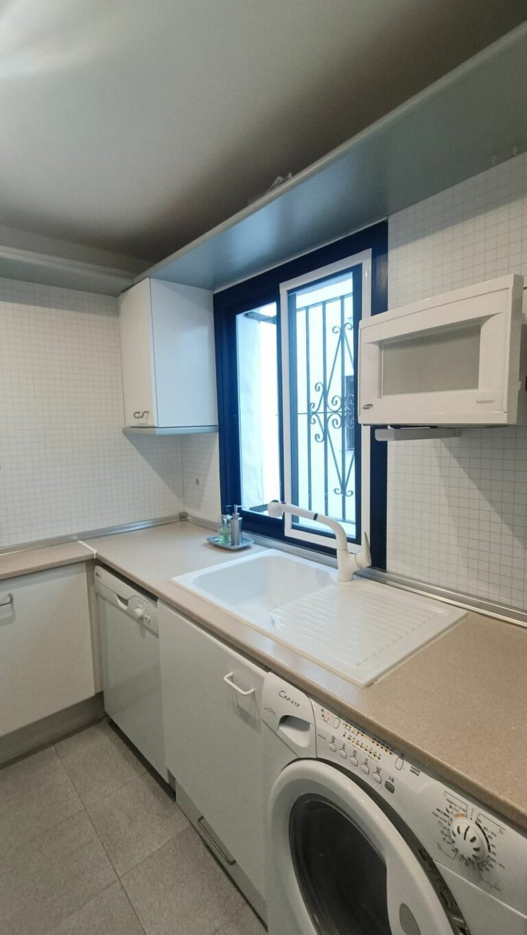 3a00ad26c32d00ee59da4c3fa9ab0120 - 15