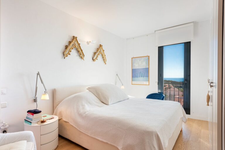 3b316b6e6c0cacdf2d799982c8b74a48 - 11