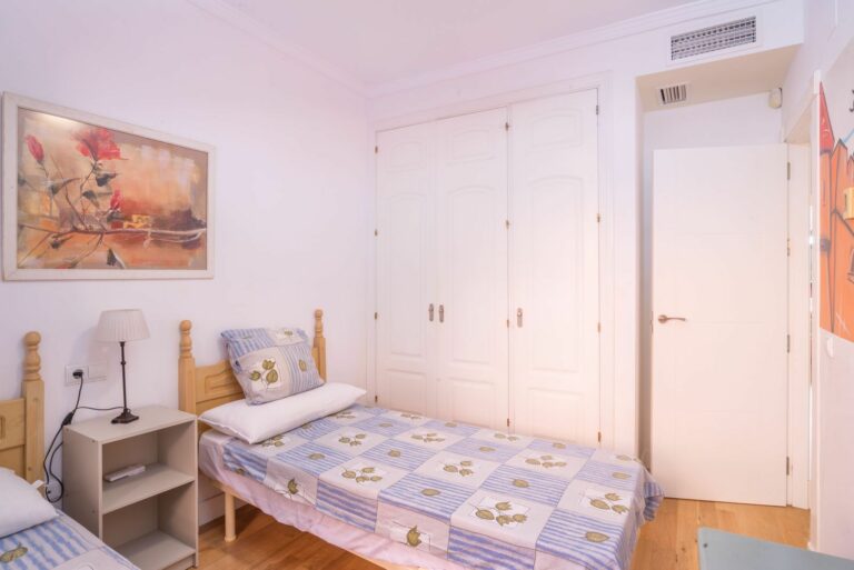 3b4d87367a30b02a31548e06553fc49c - 11