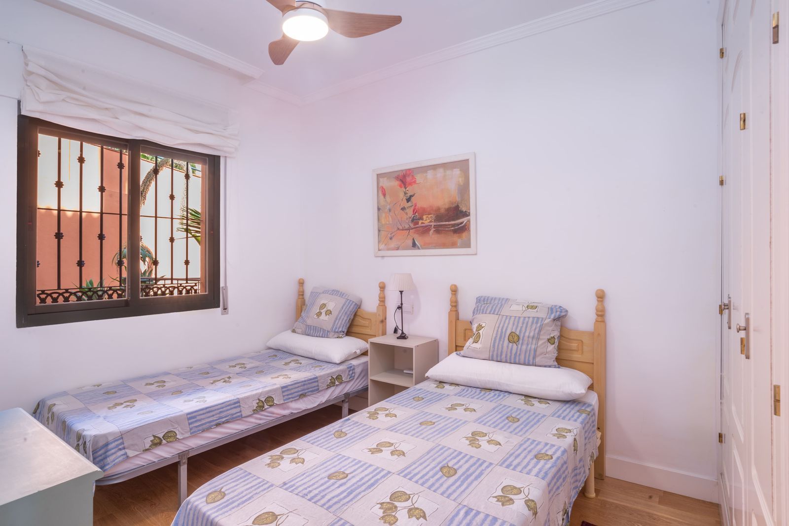 3b4d87367a30b02a31548e06553fc49c - 9