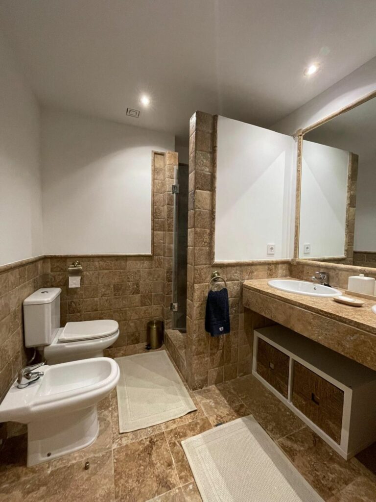 3bbafc7e2c4af7cd4debf327985bfdba - 13