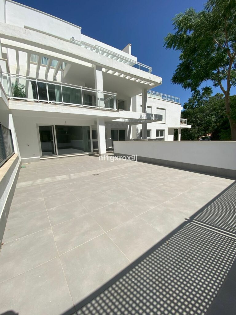 3cebe26fb19a6f3bd570a814f79f71db - 1