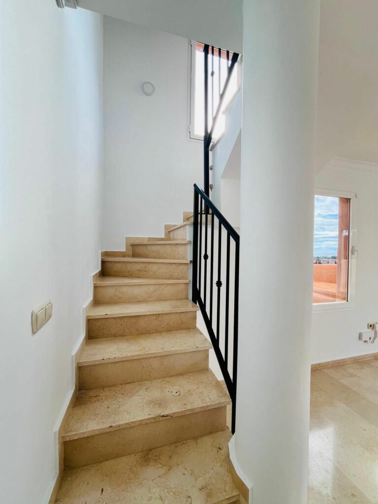 3d57527d7124917a426d47fab766cf85 - 11