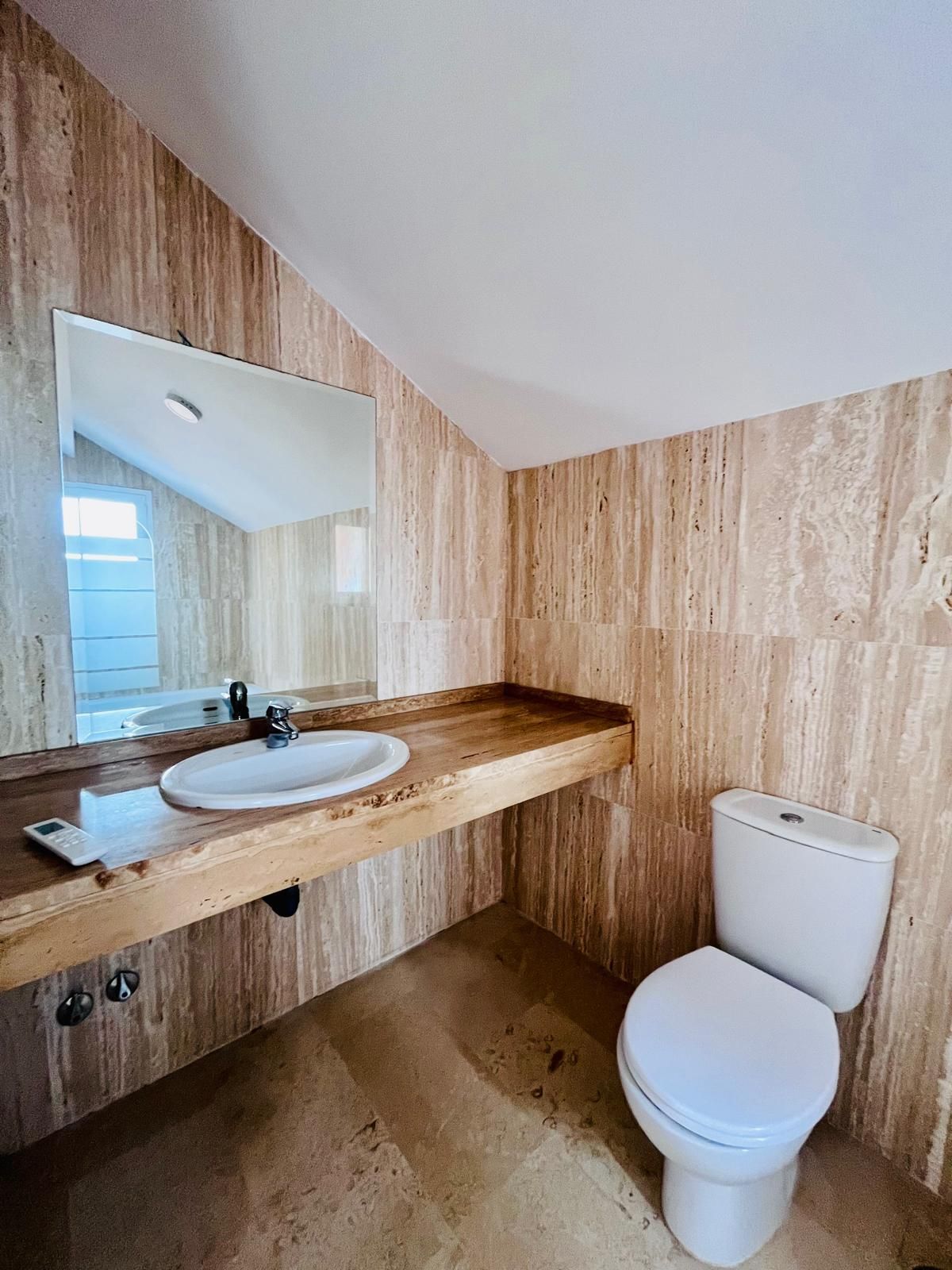 3d57527d7124917a426d47fab766cf85 - 15