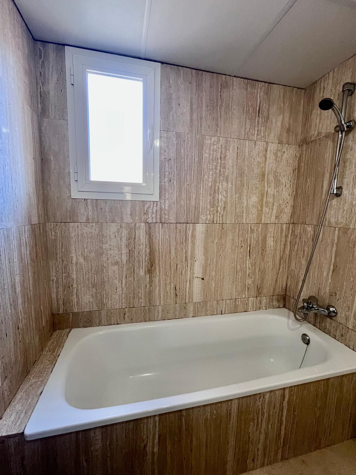 3d57527d7124917a426d47fab766cf85 - 9