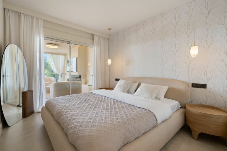 3f6c622727fd172908f14e8eac459342 - 1