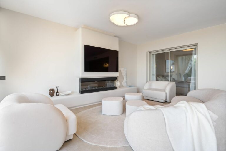 3f6c622727fd172908f14e8eac459342 - 10