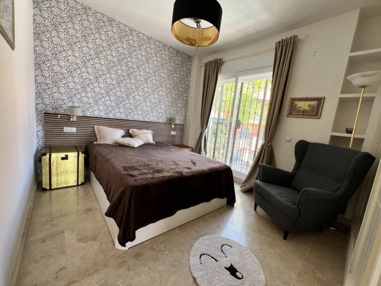 4024c39a634ba3f075e400318a5f6ba4 - 13