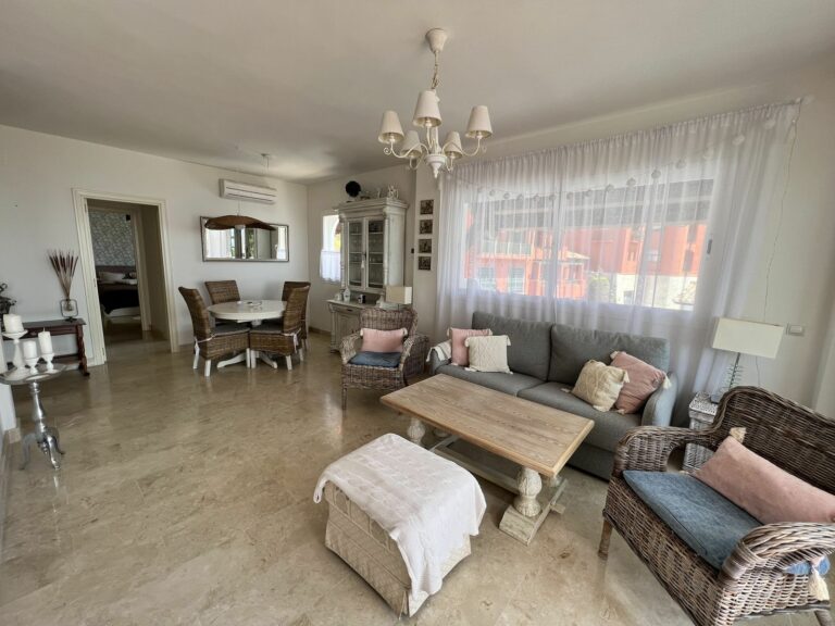 4024c39a634ba3f075e400318a5f6ba4 - 5