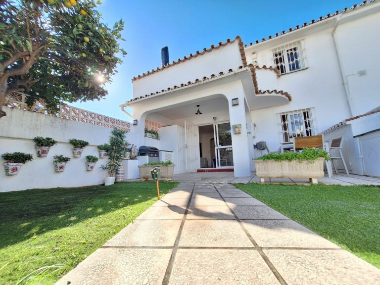 4058383849156d3d71eb8c33bf3afd68 - 7