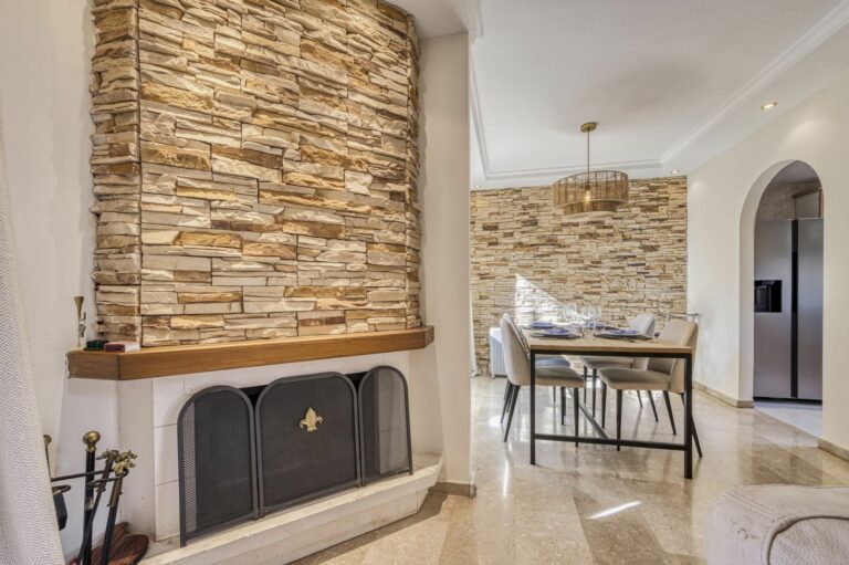 40dae7d6550464b68233cf8500cb89cb - 5