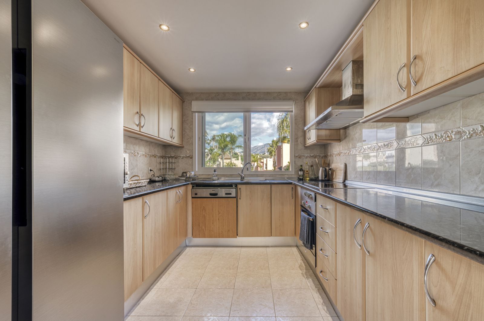 40dae7d6550464b68233cf8500cb89cb - 8