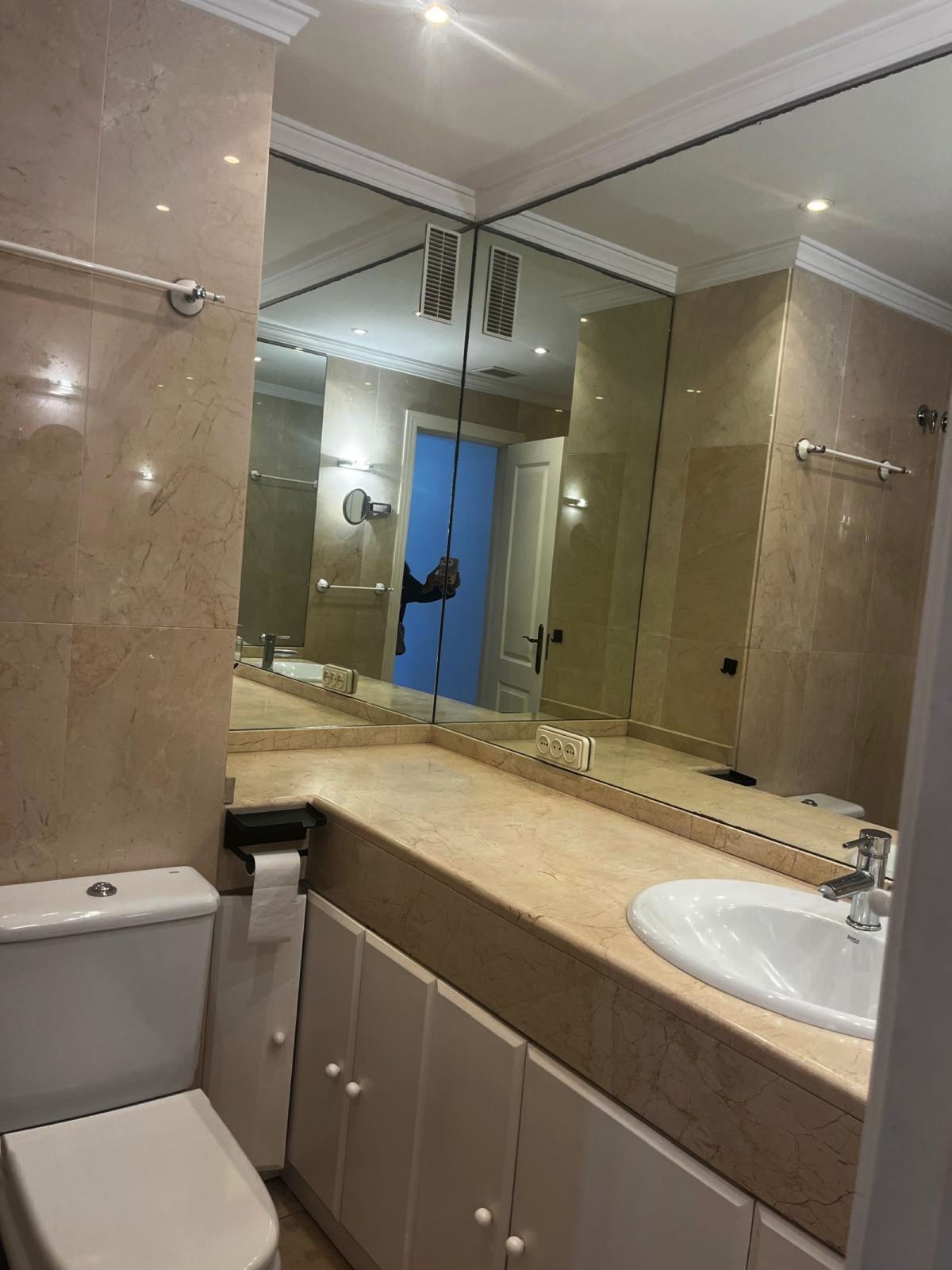 429bf0d8b5b58233c05e546ba585f0d9 - 14