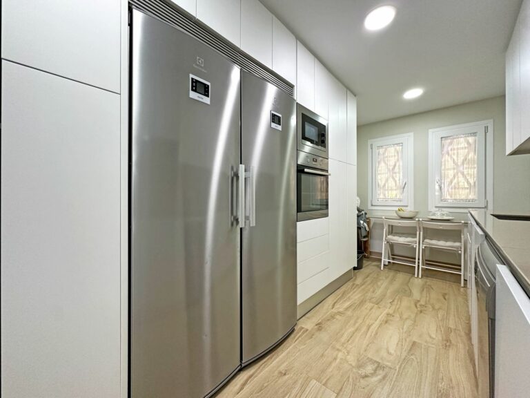 42b3fdc4726de399486ecbc410067b31 - 8