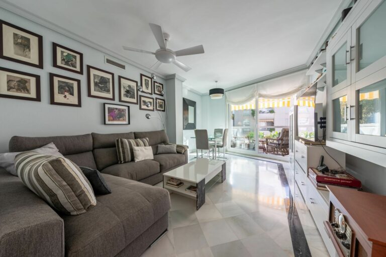 42ee041d71bb7d7a376d1710065d7ac0 - 2