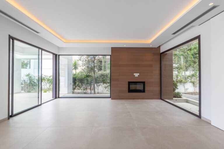 45961f0f373679d3374eb7d7772e3350 - 10