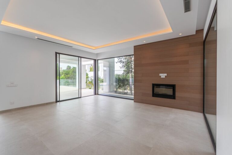 45961f0f373679d3374eb7d7772e3350 - 11