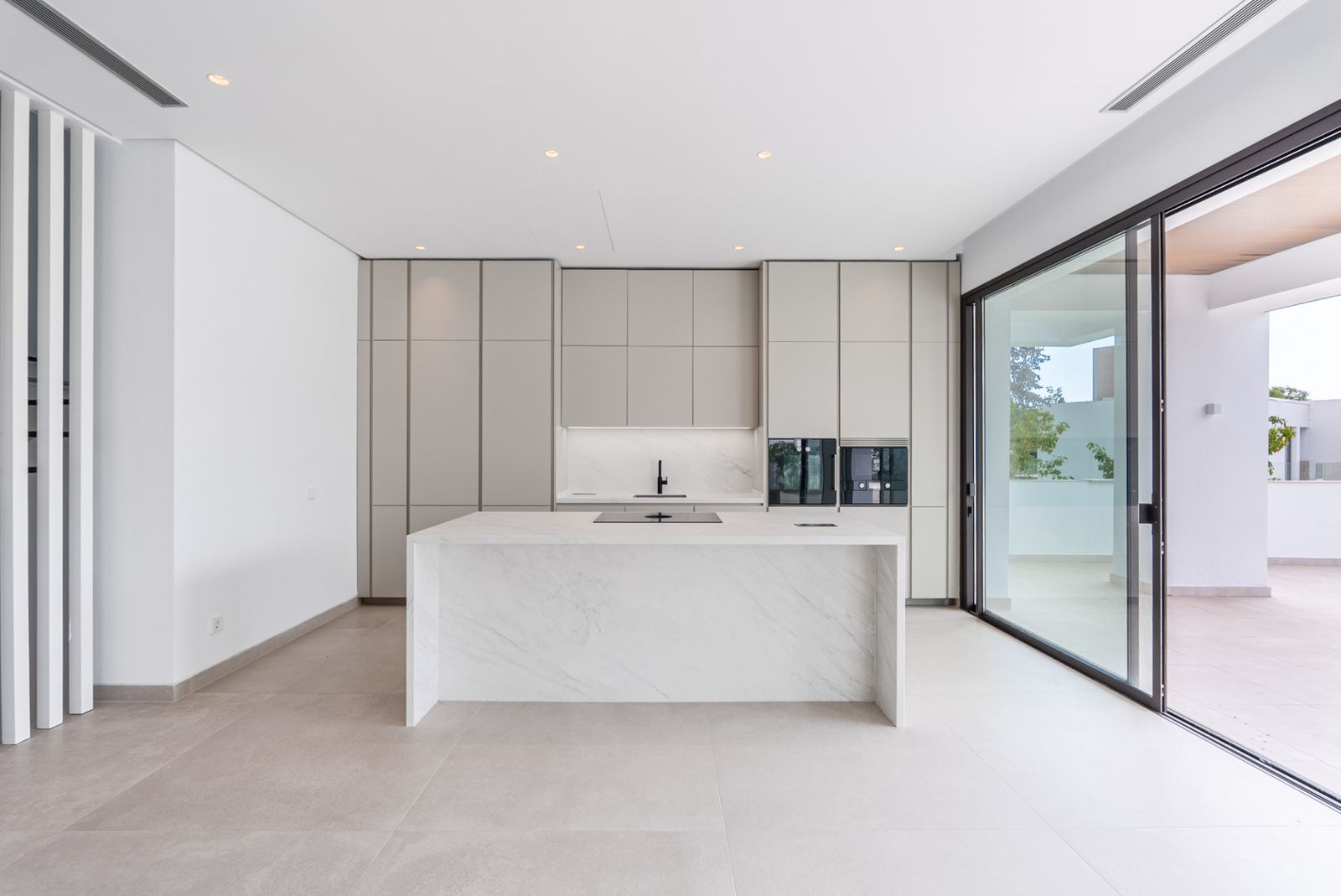 45961f0f373679d3374eb7d7772e3350 - 4