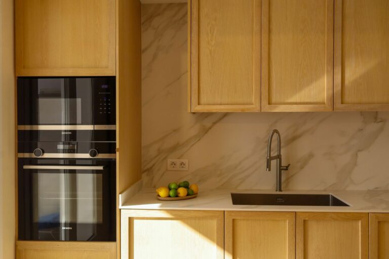 46160ce9d3f8f8a7ba3568667f72a12a - 14