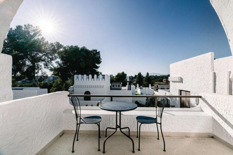 466382cee86abae5a75635ea5111bca1 - 13