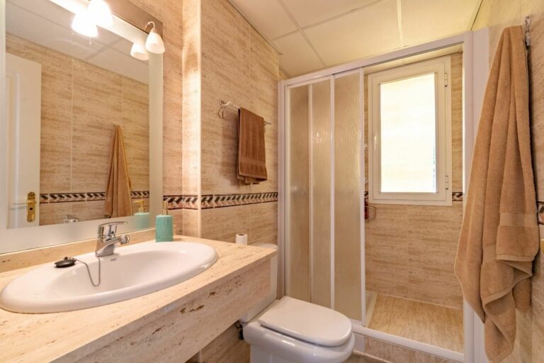 48db339833aee9041c75f680701c6700 - 9