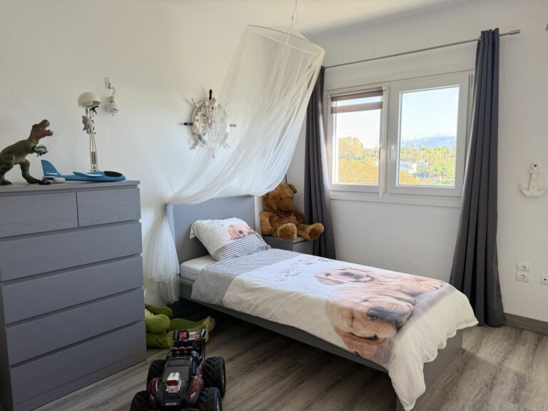 4b34f68a6480c6cd66962173a9437a02 - 6