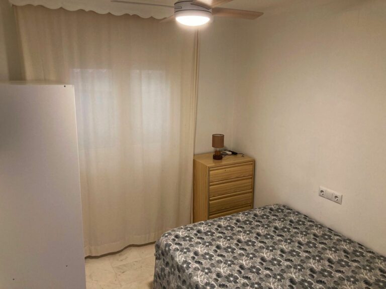 4ceeef62039deb2a9997b83949c6ded7 - 16