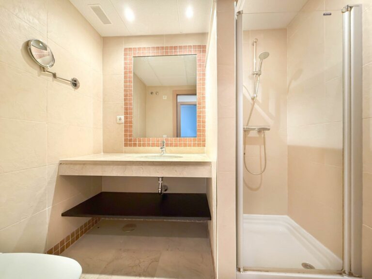 4e63a8db7c3d29dfff9b4bab78102447 - 14