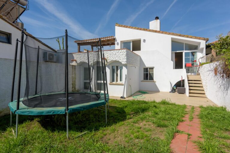 501f7179782dc34c626e8d95f2676a5c - 10